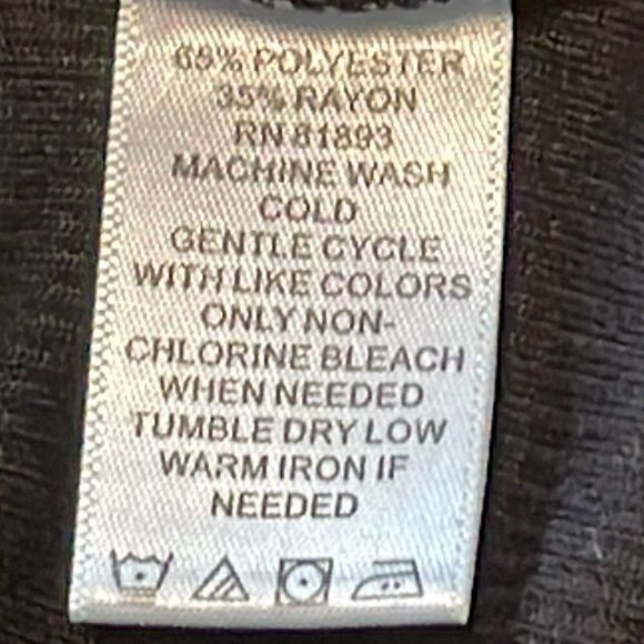 d & co. Black Henley with tiny sparkles and faceted buttons 1X - Picture 5 of 7